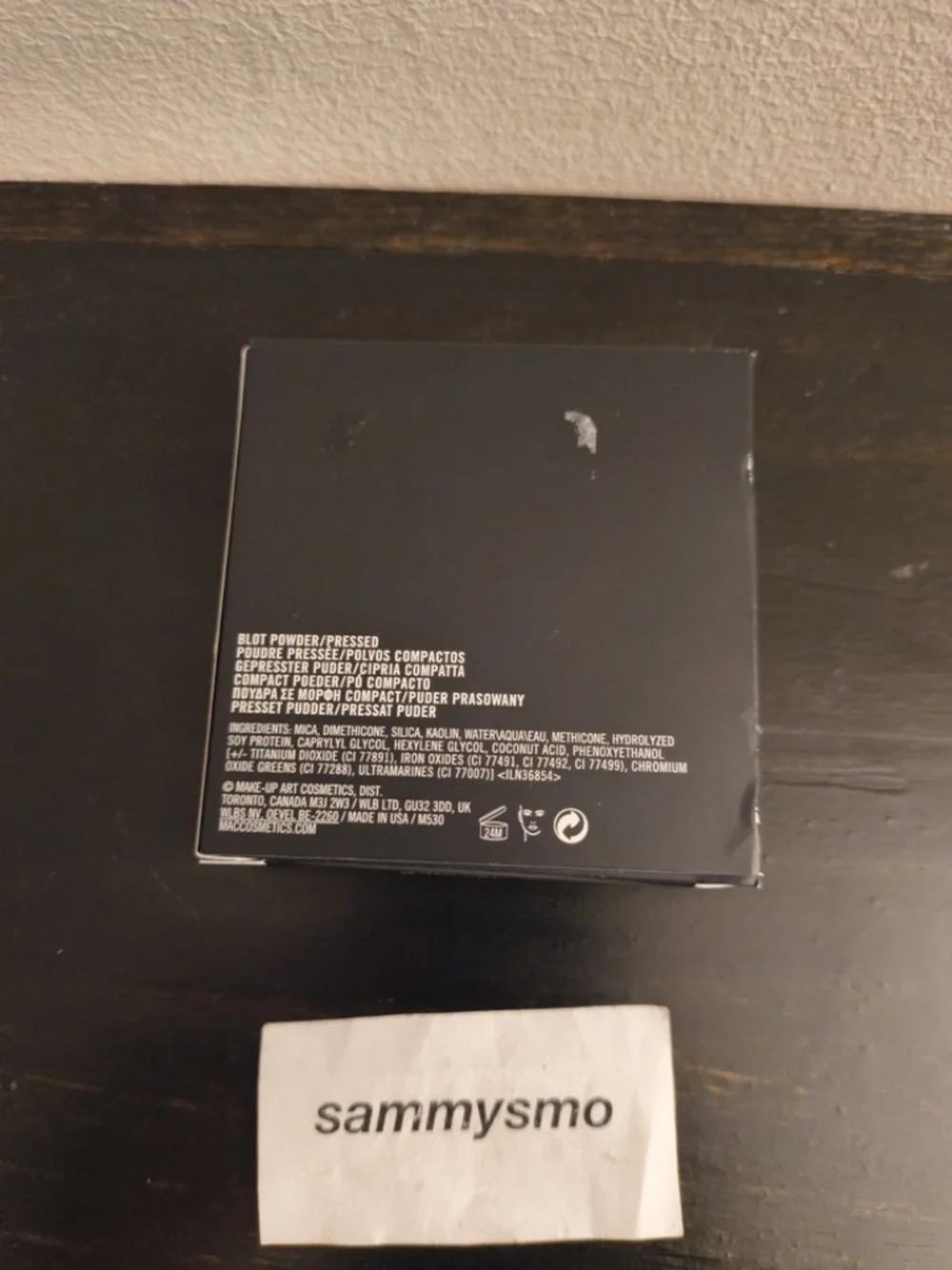 M.A.C. MAC Blot Powder Pressed LIGHT - READ DESCRIPTION